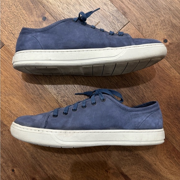 Vince Designer Sneakers - Picture 2 of 8